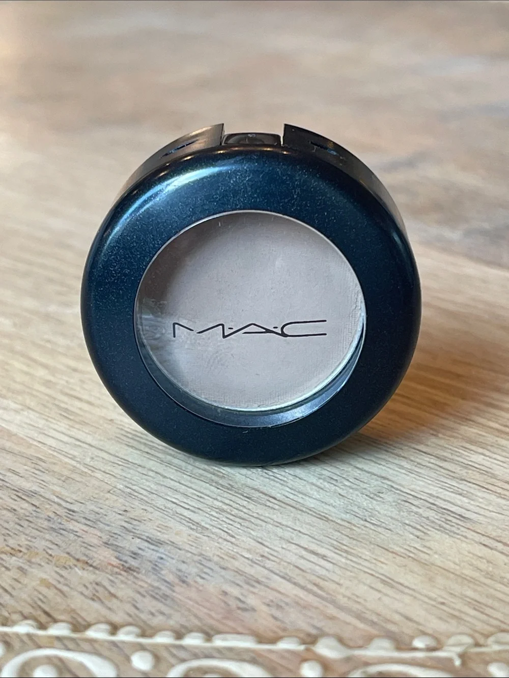 Mac Omega Eyeshadow Brand New!